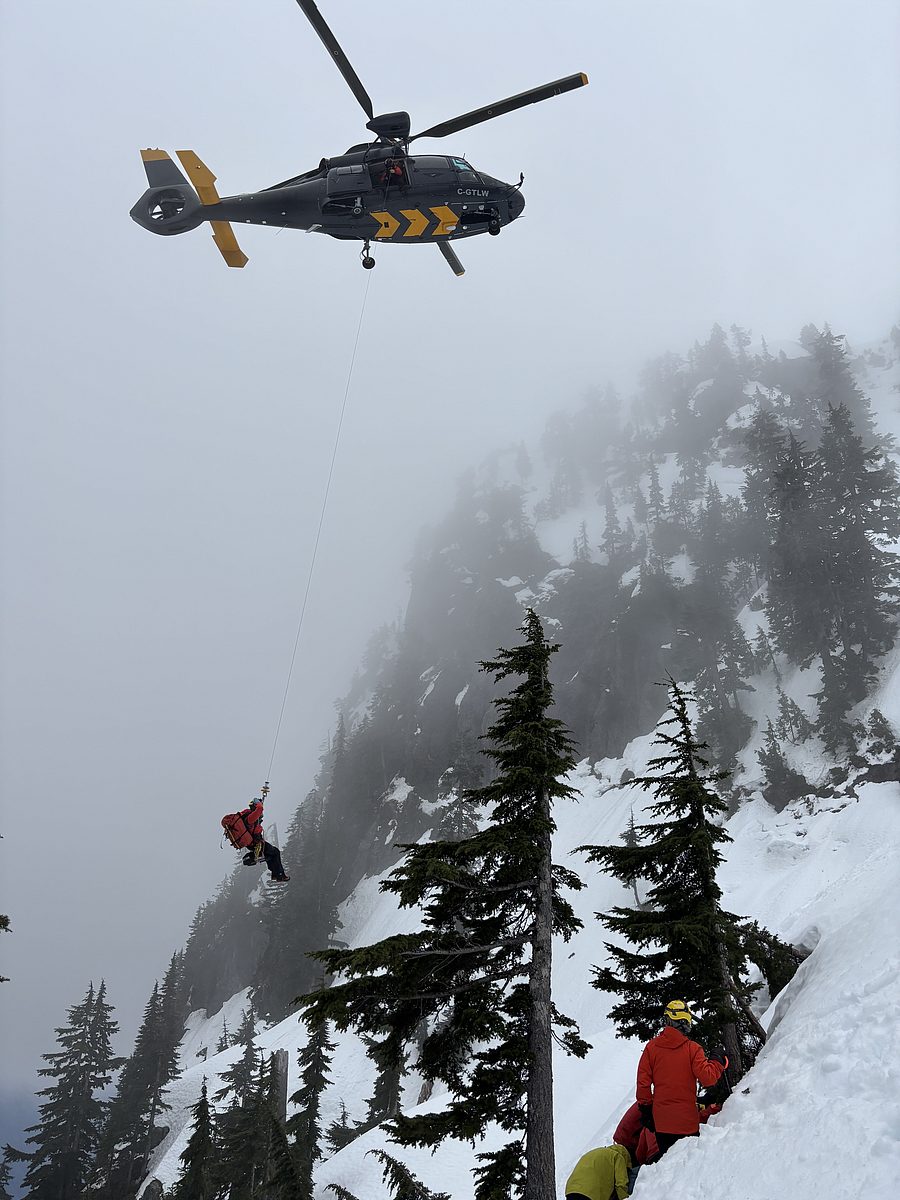 Hoist to injured subject on Mt. Seymour